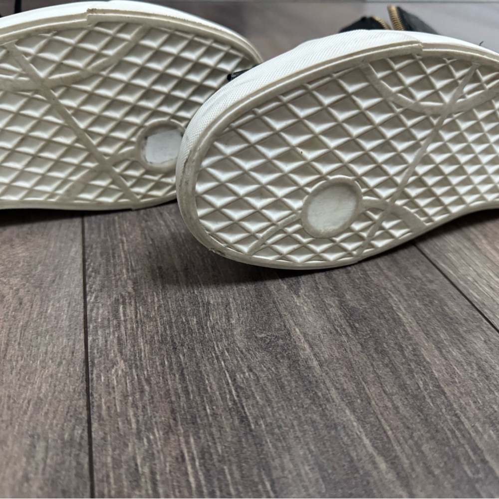 Giuseppe Zanotti Black Sneakers - Picture 5 of 6